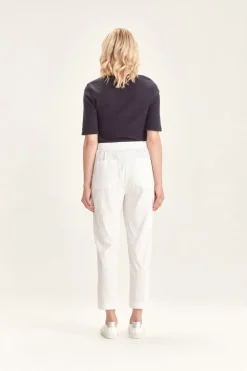 Acrobat Soft Cargo | White