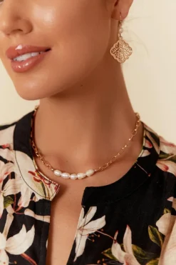 Adorne Monte Vintage Charm Hook Earrings | Gold