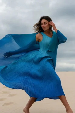 Alquema Collare Coat | Blue Bird to Dazzling Blue