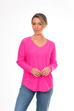 Bridge & Lord Queen Sofia Curved Hem Pullover | Pink Grapefruit