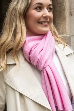 Esperance & Co Cashmere Topper | Glam Pink