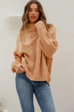 Fashion Express Tuscan Cable Knit | Camel