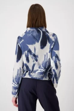 Monari Stand-Up Collar Pullover | Moon Patterned