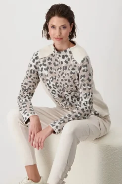 Monari Stand-Up Collar Pullover | Sandshell Leopard Pattern