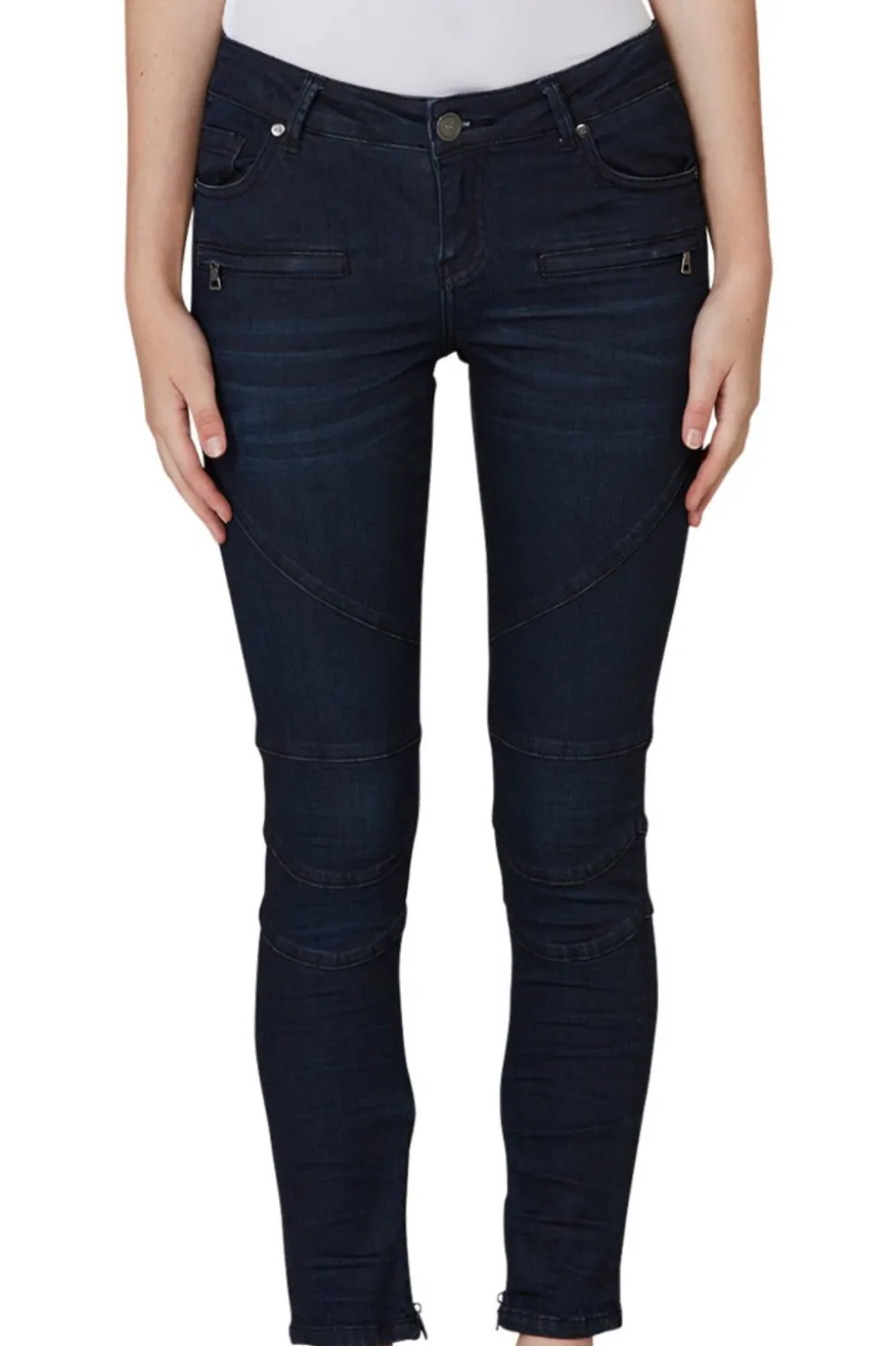 New London Derby Jean | Midnight