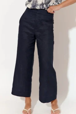 Nisha Cropped Linen Pant | Navy