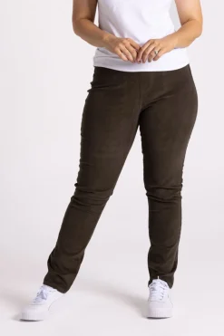 Silvermaple Collection Eva Cord Pant | Walnut