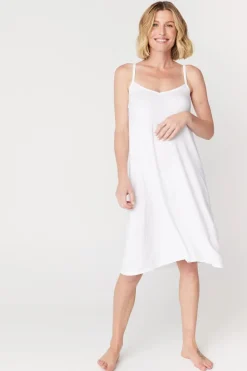 Tani Amy Slip | White