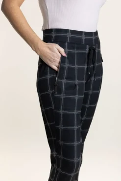 Two T's Check Ponte Panel Pant | Large Check
