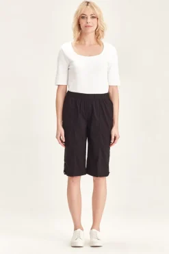 Verge Acrobat Rolled Short | Black