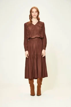 Verge Strike Skirt | Chocolate