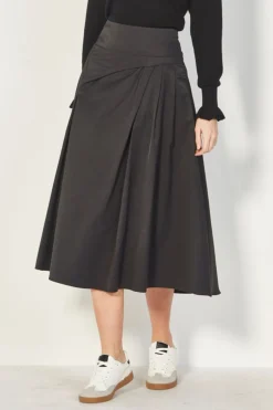 Verge Stroll Skirt | Black